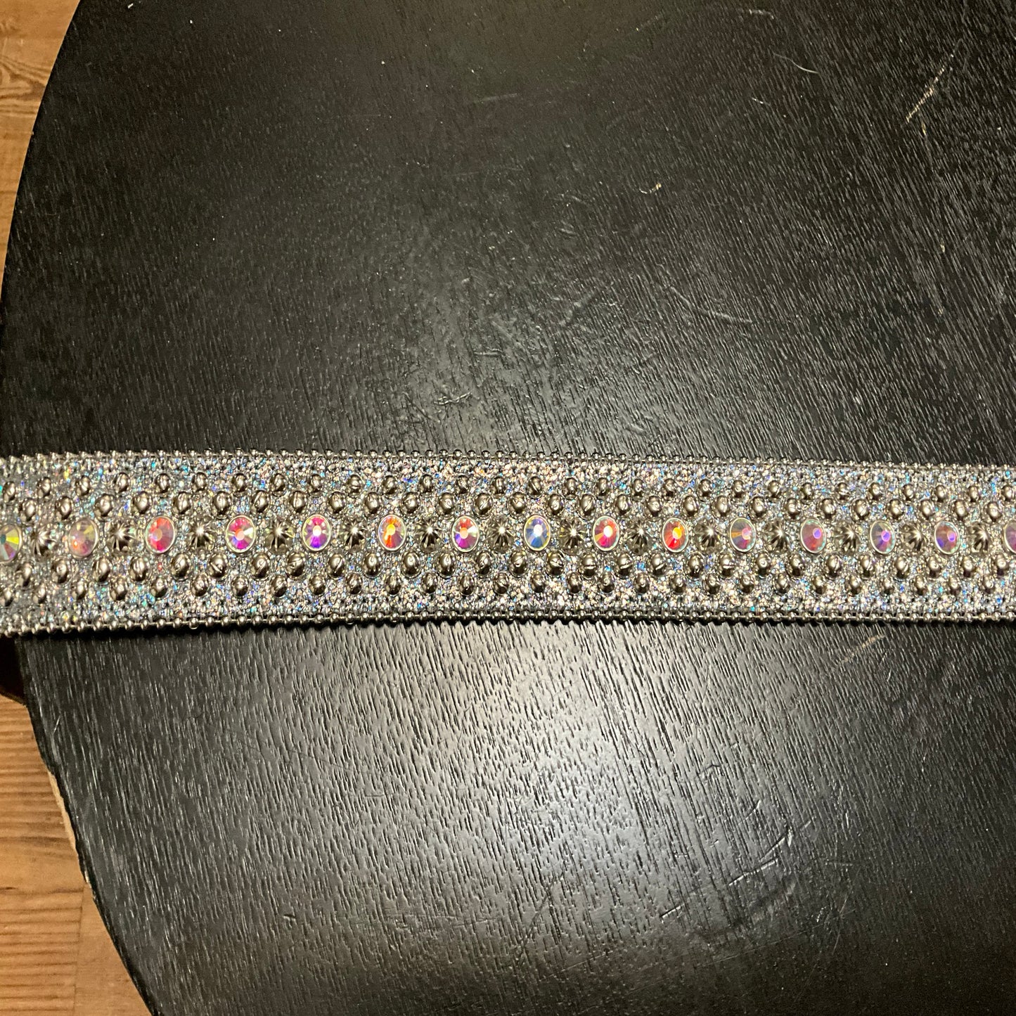 B.B. Simon Trojan Iridescent Silver Swarovski Crystal Scales Belt Size 32 Luxury Designer Belt