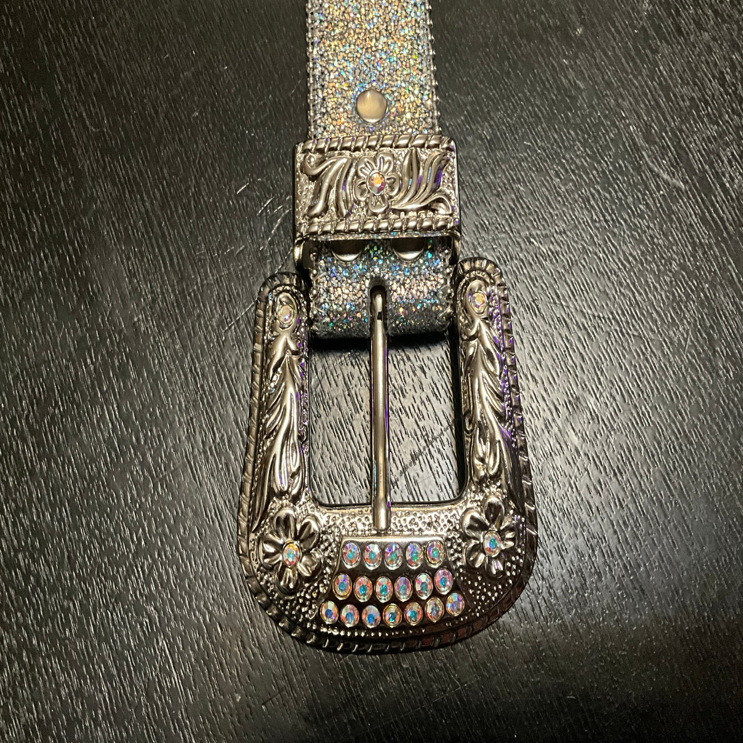 B.B. Simon Trojan Iridescent Silver Swarovski Crystal Scales Belt Size 32 Luxury Designer Belt