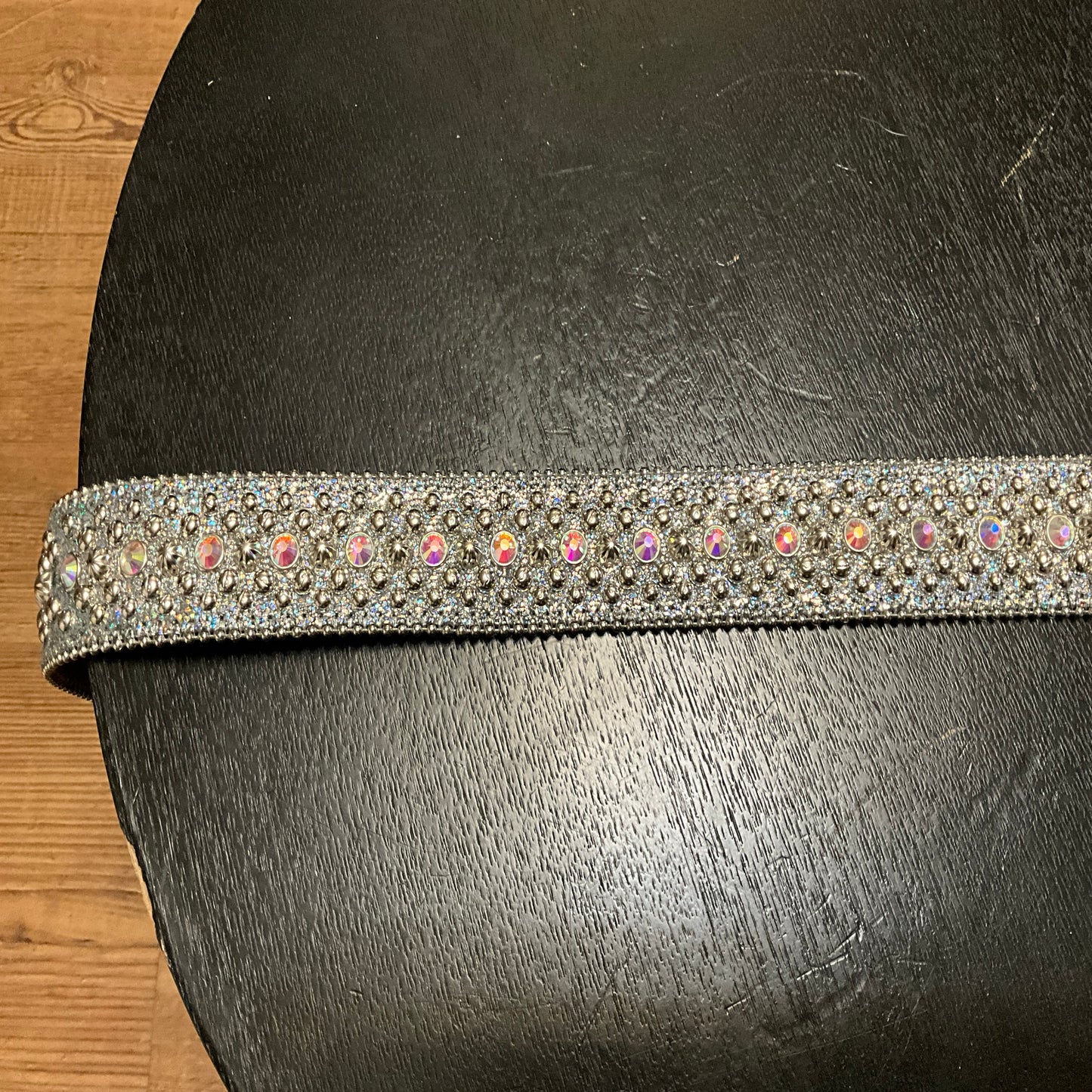 B.B. Simon Trojan Iridescent Silver Swarovski Crystal Scales Belt Size 32 Luxury Designer Belt