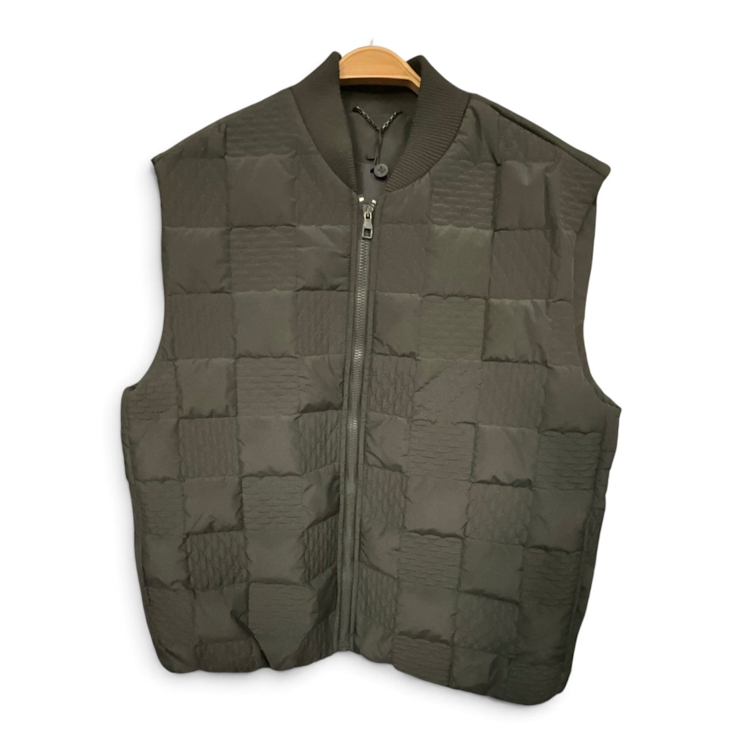 Louis Vuitton Damier Quilted Nylon Gilet Black SS24 Size 52 (XL)