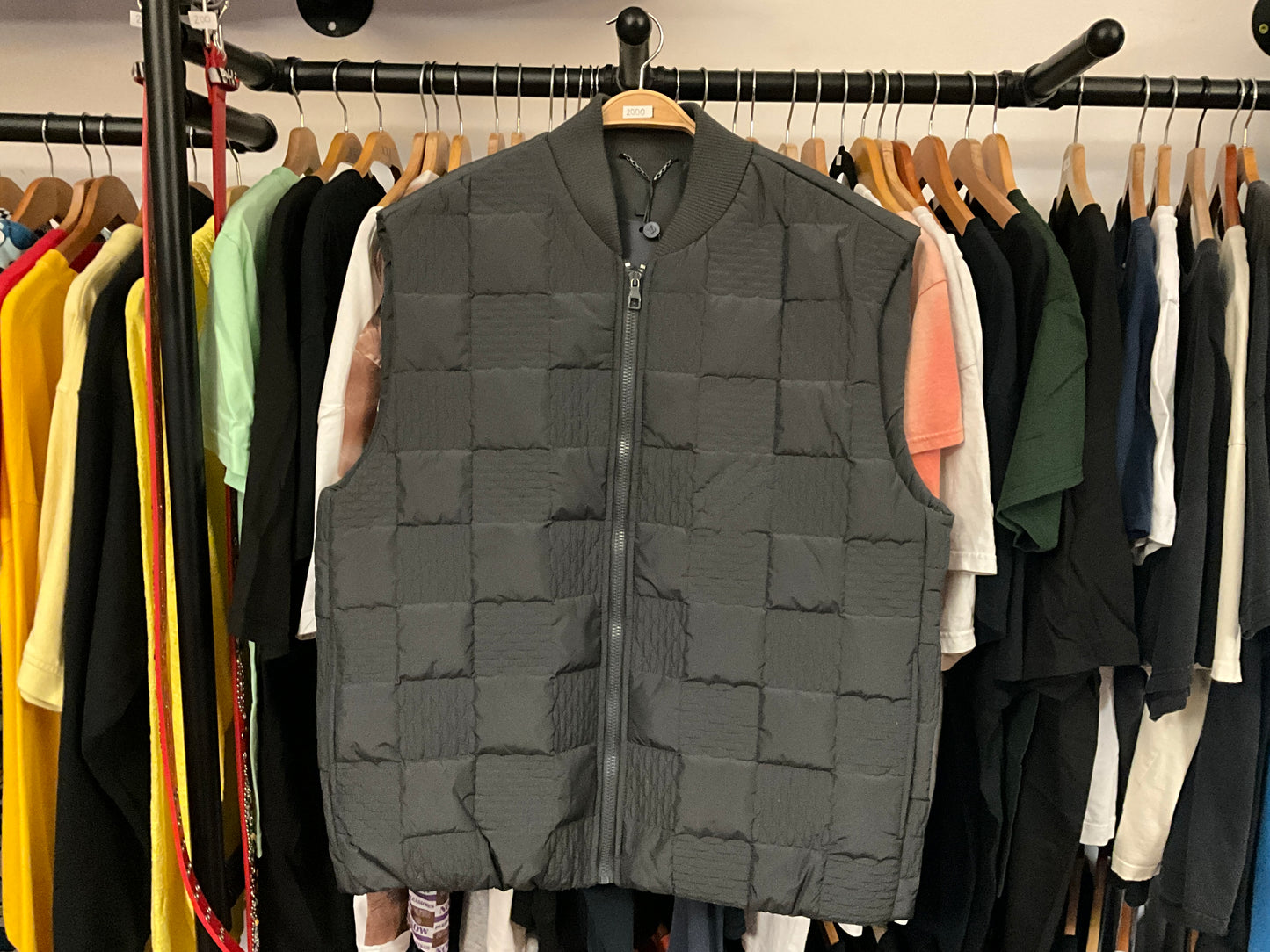Louis Vuitton Damier Quilted Nylon Gilet Black SS24 Size 52 (XL)