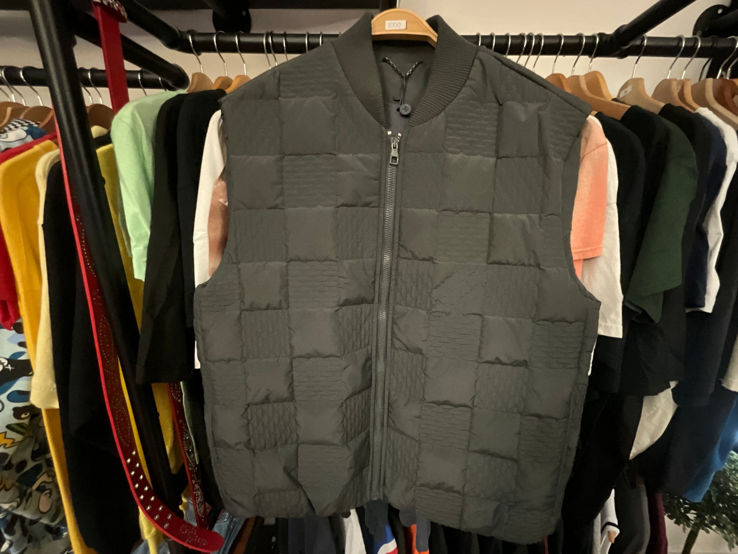 Louis Vuitton Damier Quilted Nylon Gilet Black SS24 Size 52 (XL)