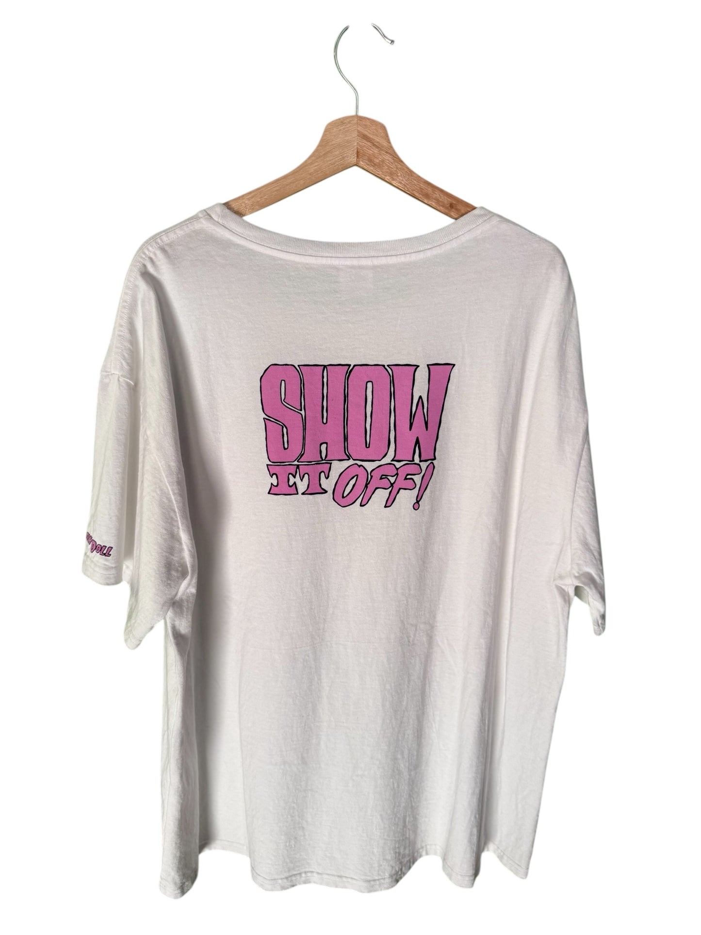 Deadly Doll Show It Off Tee (L)